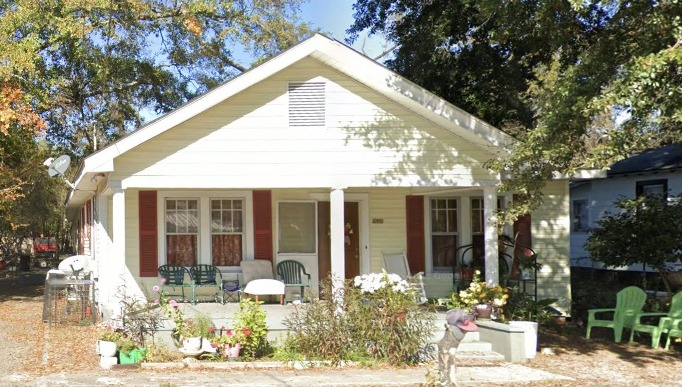 Residential home at 826 Richmond St, Macon, GA
